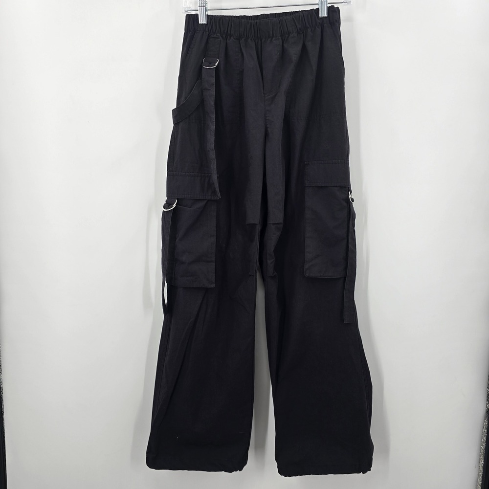 Womens Medium Black Wide Leg Cargo Pants Elastic Waist D-Ring Strap Streetwear